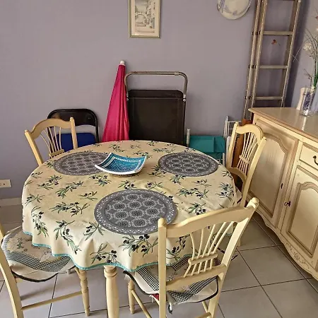 Pavillon Confortable A 10 Min De La Avec Terrasse, Parking Et Local A Velo - Fr-1-732-48 Дом отдыха *
