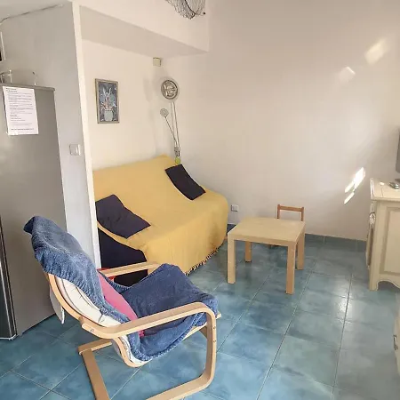 Pavillon Confortable A 10 Min De La Avec Terrasse, Parking Et Local A Velo - Fr-1-732-48 *