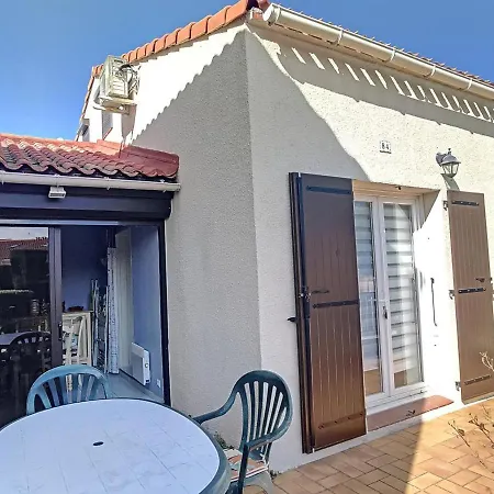 Дом отдыха Pavillon Confortable A 10 Min De La Avec Terrasse, Parking Et Local A Velo - Fr-1-732-48 *